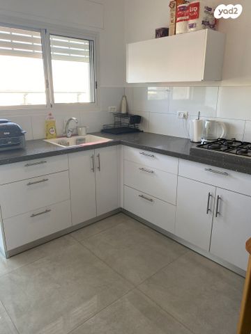 דירה, עזרא 23, גבעת אוסישקין, נהריה