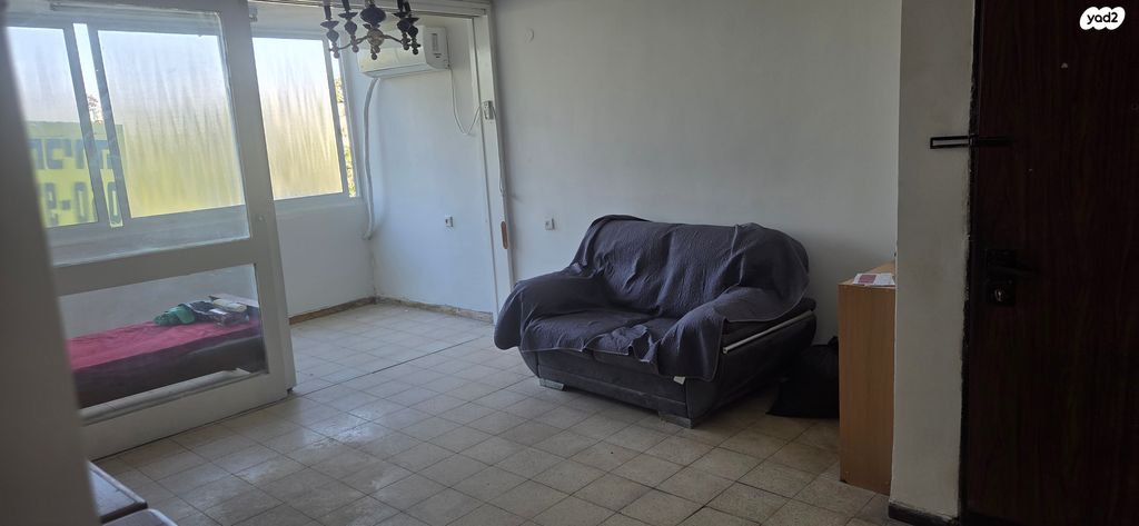 קיבוץ גלויות 6