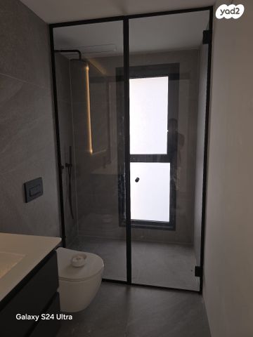 אמנון ליפקין שחק 6