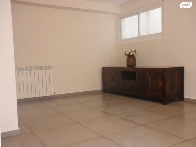 יחידת דיור, כרמל 21, שכונה ה'-ו', מבשרת ציון