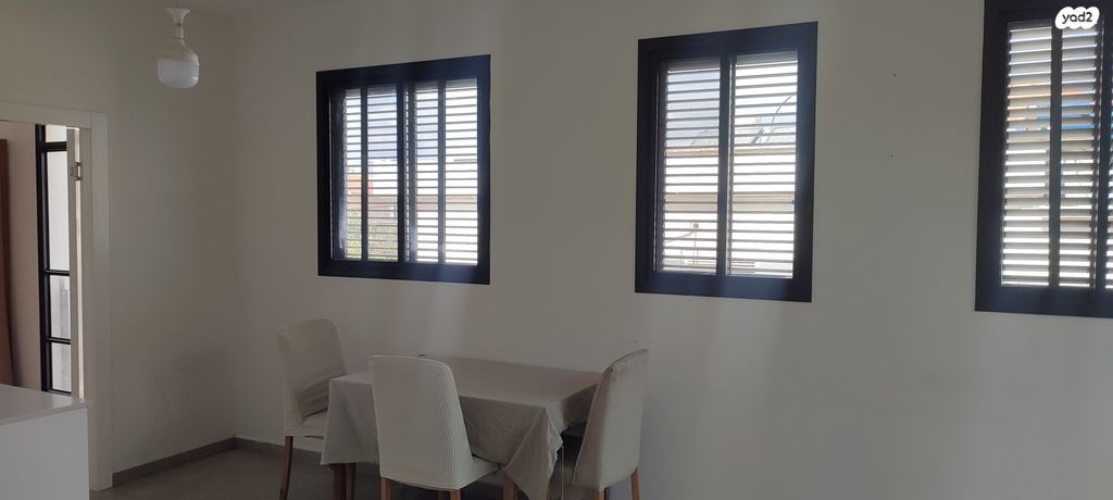 דירה, יורם חתוכה 21, שבזי, ראש העין