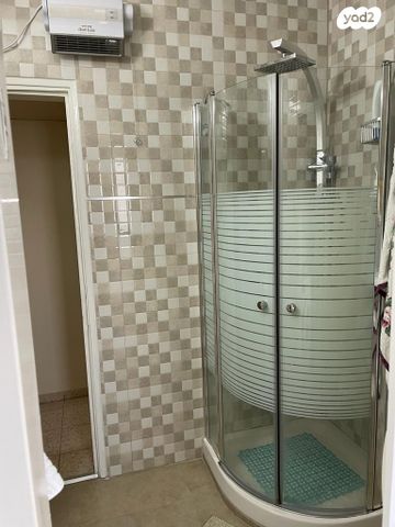 דירה, כליל החורש 7, מורדות טבריה, טבריה