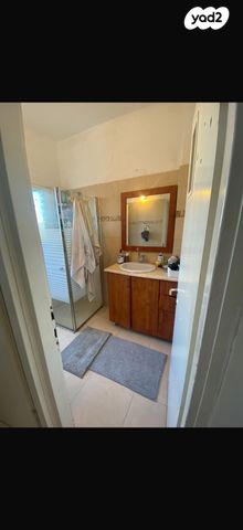 דירה, הנרייטה סולד 64, גרין ועם, חולון