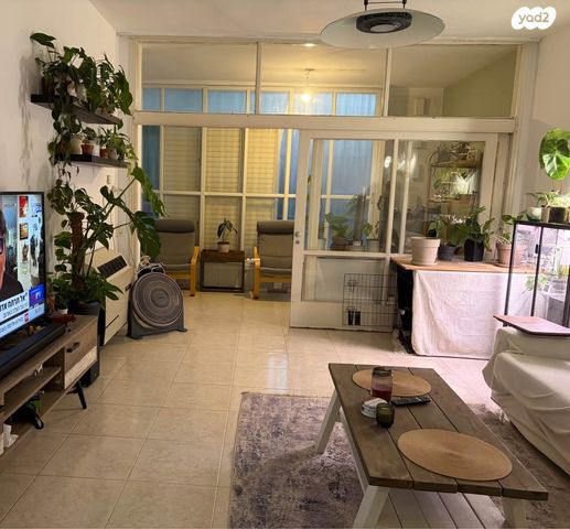 דירה, הברון הירש 18, אברמוביץ', ראשון לציון