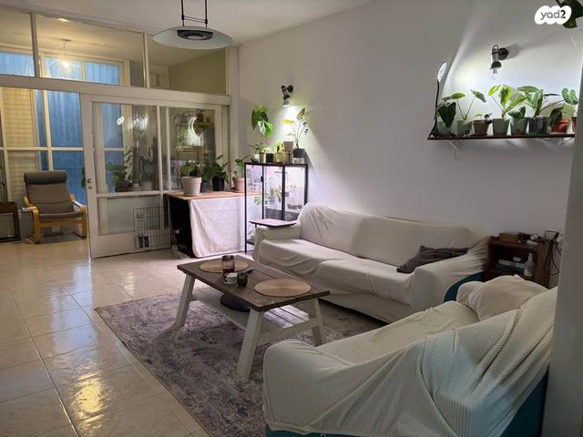 דירה, הברון הירש 18, אברמוביץ', ראשון לציון