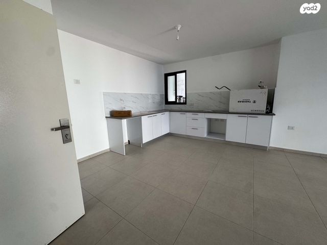 גולדה מאיר 40