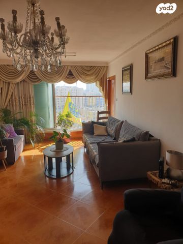 דירה, שדרות העצמאות 67, הגבול רוטשילד, בת ים