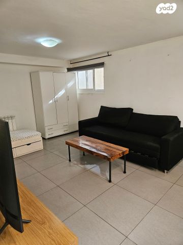 יחידת דיור, כרמל 21, שכונה ה'-ו', מבשרת ציון