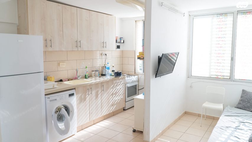 אלעזר בן יאיר 21