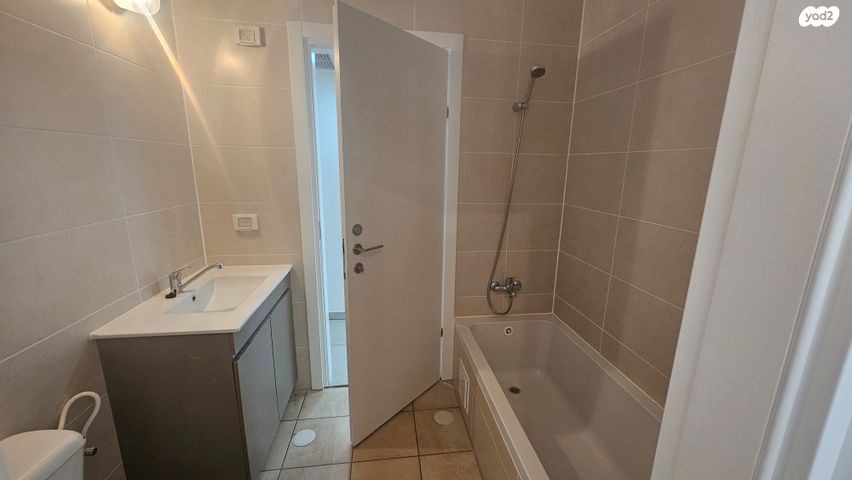 דירה, שדרות עמק יזרעאל 19, שקמים ואגמים, אשקלון