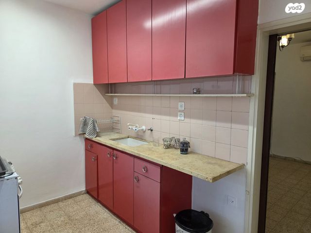 דירת גן, יסעור, יסעור, יסעור