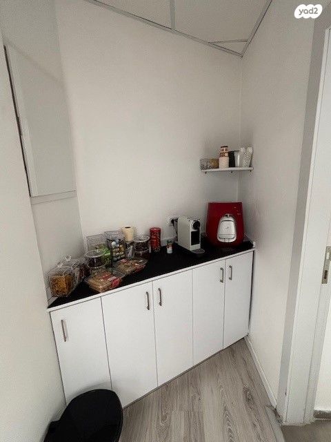 קליניקות, שדרות פנחס לבון 18, קרית נורדאו, נתניה