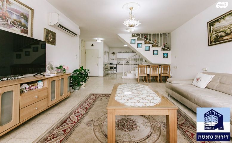 גג/ פנטהאוז, המיתר, הדר גנים, פתח תקווה