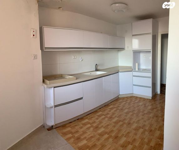 דירה, הרב קוק, רובע ב', אשדוד