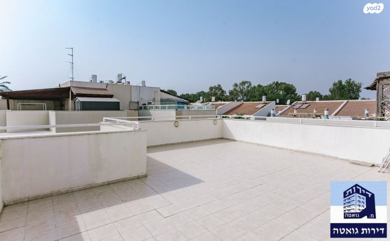 גג/ פנטהאוז, המיתר, הדר גנים, פתח תקווה