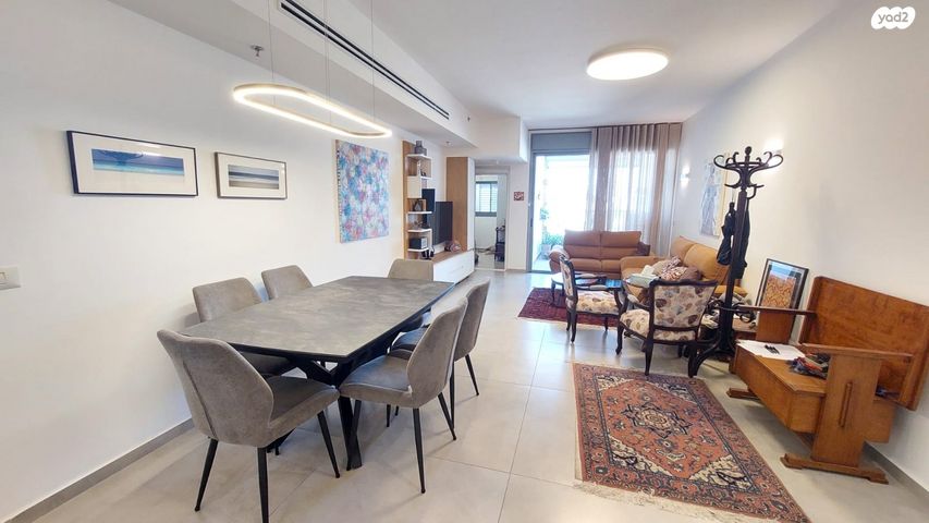 דירה, רמתיים, הוד השרון