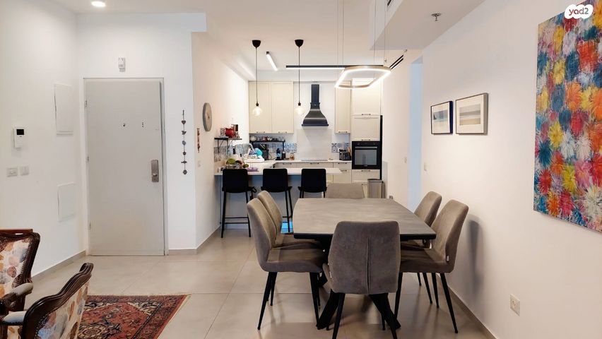 דירה, רמתיים, הוד השרון