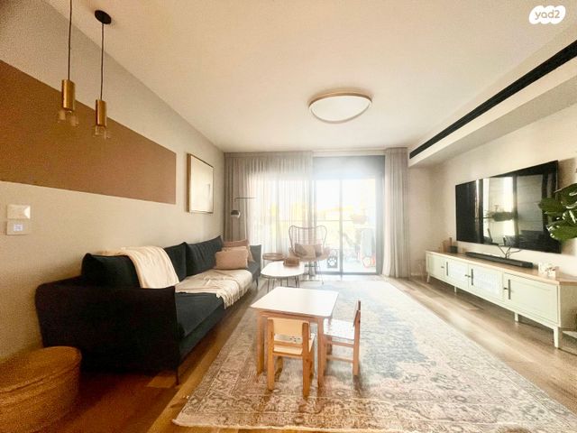 דירה, העצמאות 42, מרכז, הרצליה