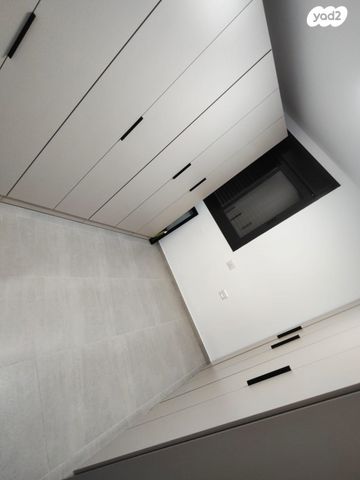 דירה, חורשת נח, אופקים