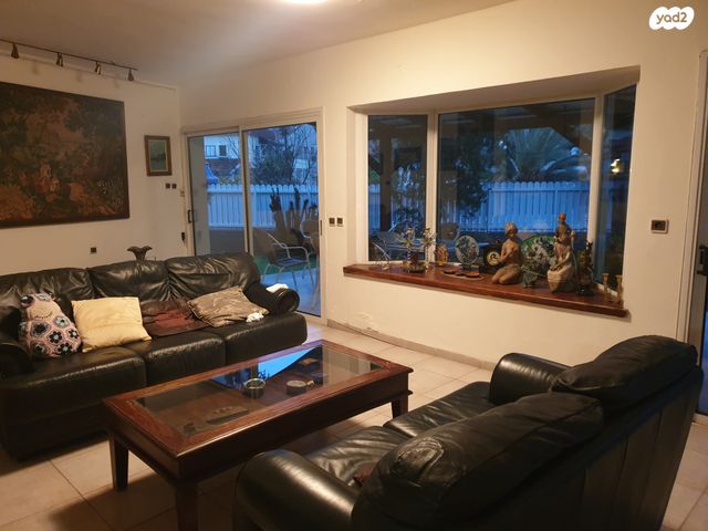 בית פרטי/ קוטג', כצנלסון, קרית יערים, רמת השרון