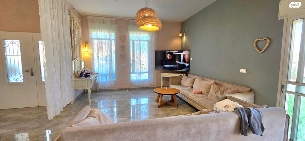 בית פרטי/ קוטג', הר גמל, מצפה רמון