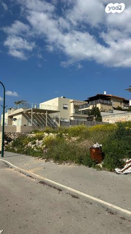 מגרשים, אשרת, אשרת