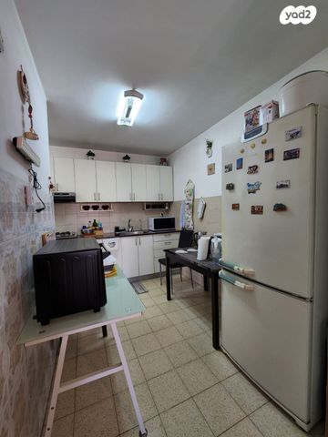 דירה, פיקוס 6, גני אביב, לוד