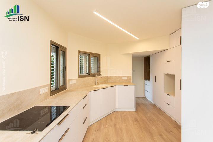 דופלקס, מרק שאגאל, רמת אשכול, חיפה