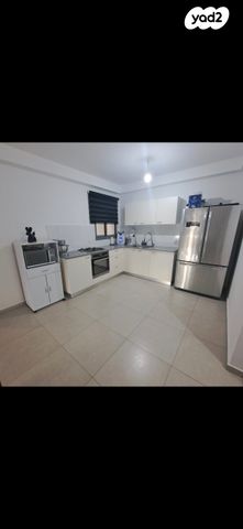 דירה, רבי דוד דנינו 5, הפרחים, קרית גת