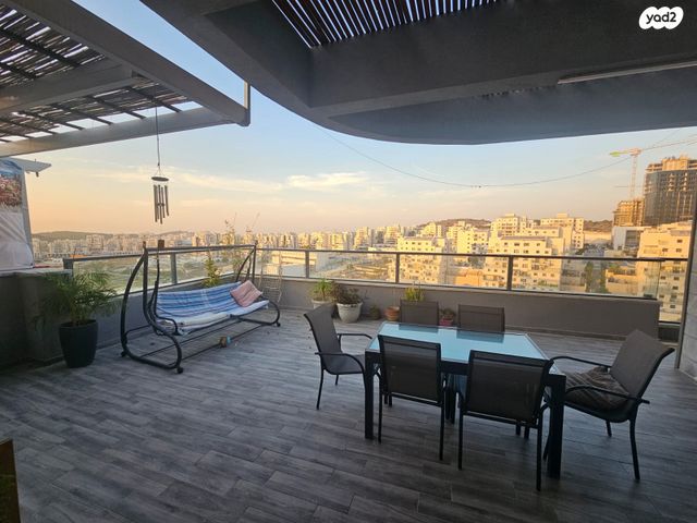 גג/ פנטהאוז, תלמוד בבלי, דובב מישרים / רמת בית שמש ד-1, בית שמש