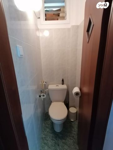 דירה, זאב אורלוב, קרול, פתח תקווה