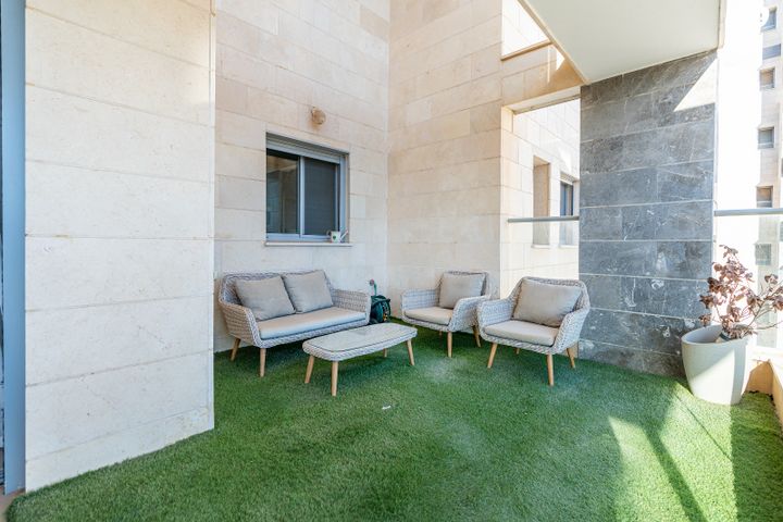 דירה, תל ימת כרכור, פרדס חנה כרכור