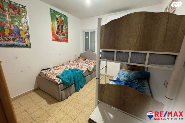 דירה, רמת הגולן, קרית שרת מזרח, חולון