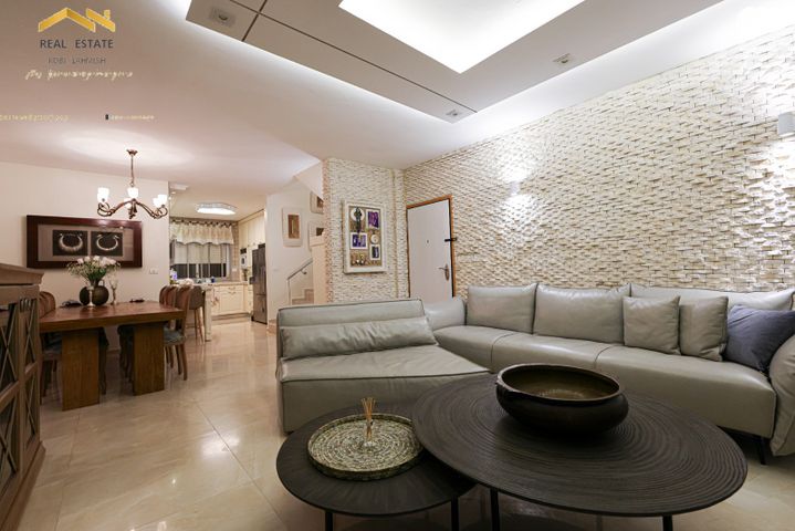 דופלקס, העצמאות 2, אבן יהודה