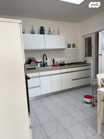 דירה, קרית אילון, חולון