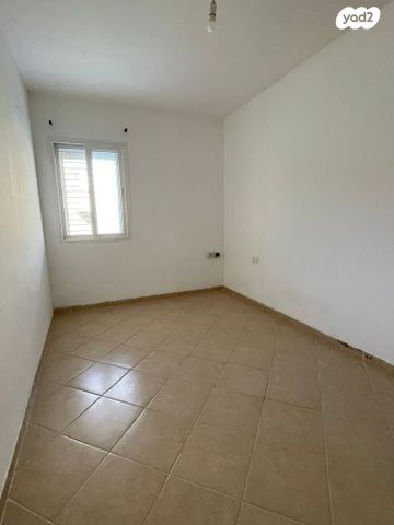 דירה, קרית ים