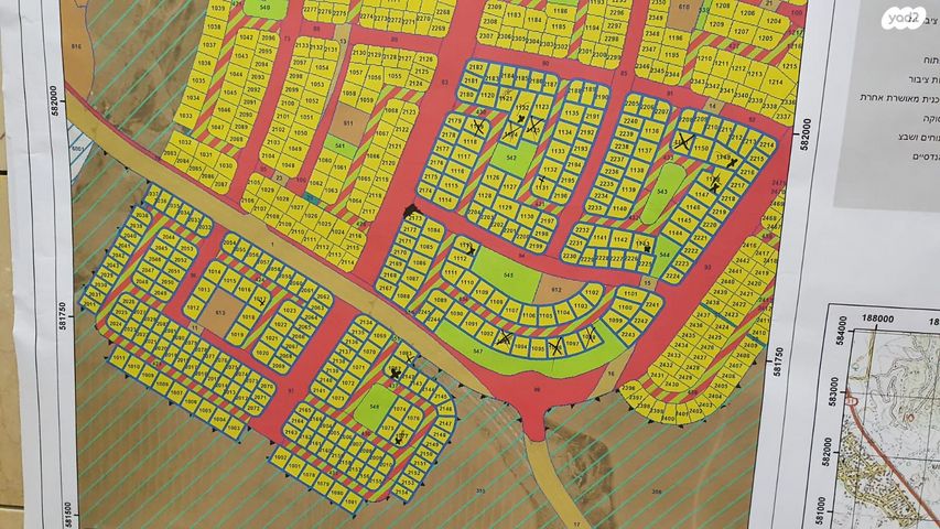 מגרשים, מיתר / כרמית