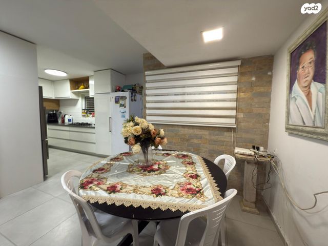 דירה, חזקיה המלך, אשדוד