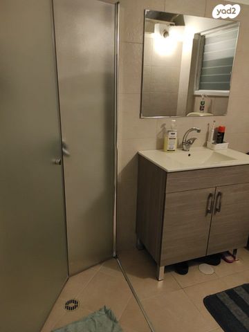 יהושע שטמפפר 