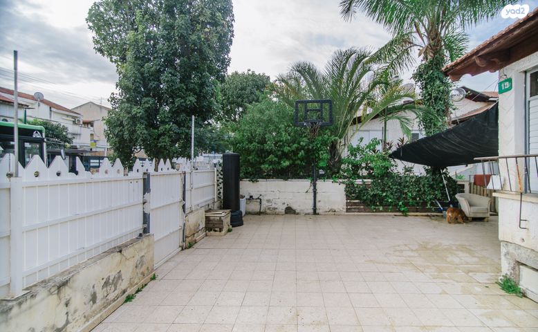 בית פרטי/ קוטג', החמישה, שעריה, פתח תקווה