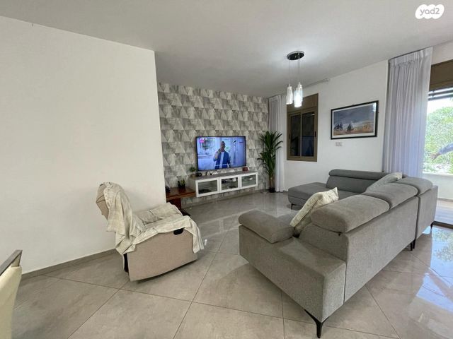 בית פרטי/ קוטג', קרית בנימין, קרית אתא