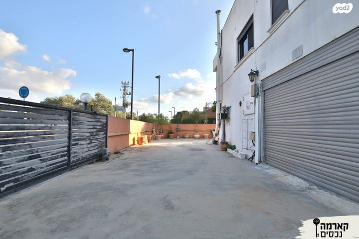 בית פרטי/ קוטג', דוד רזיאל 10, קרית בנימין, קרית אתא