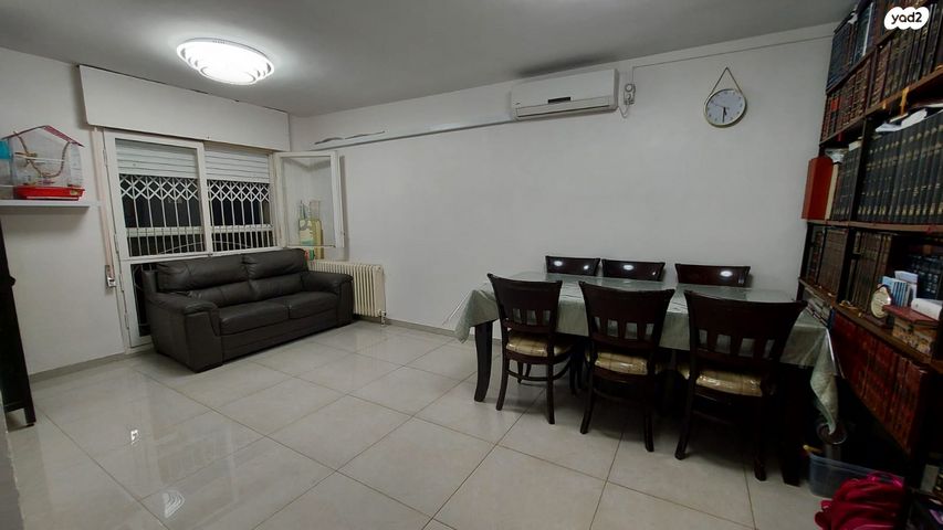 דירה, פסח חברוני, קרית היובל, ירושלים