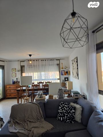 מגדל הלבנון 