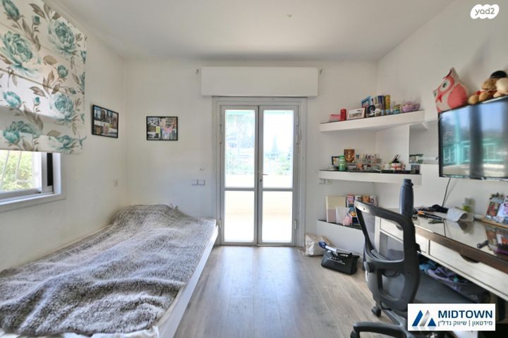 בית פרטי/ קוטג', נחמיה, בית ונוף, כפר סבא