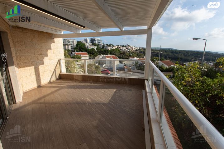 דופלקס, מרק שאגאל, רמת אשכול, חיפה