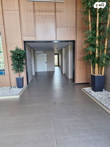 דירה, נהריה