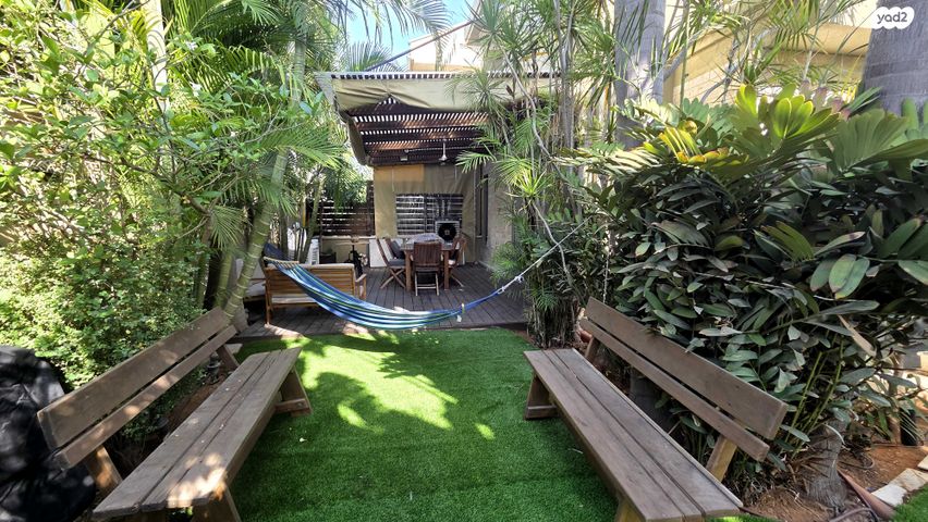 דו משפחתי, מנשה בן ישראל, רמת אהרון, רחובות