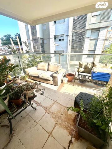 דירה, אורה, שכונת יהלום, מרכז העיר ב, רמת גן