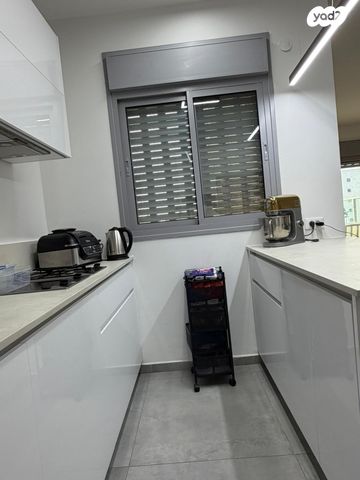 דירה, הצנחנים 5, אריק שרון, נהריה